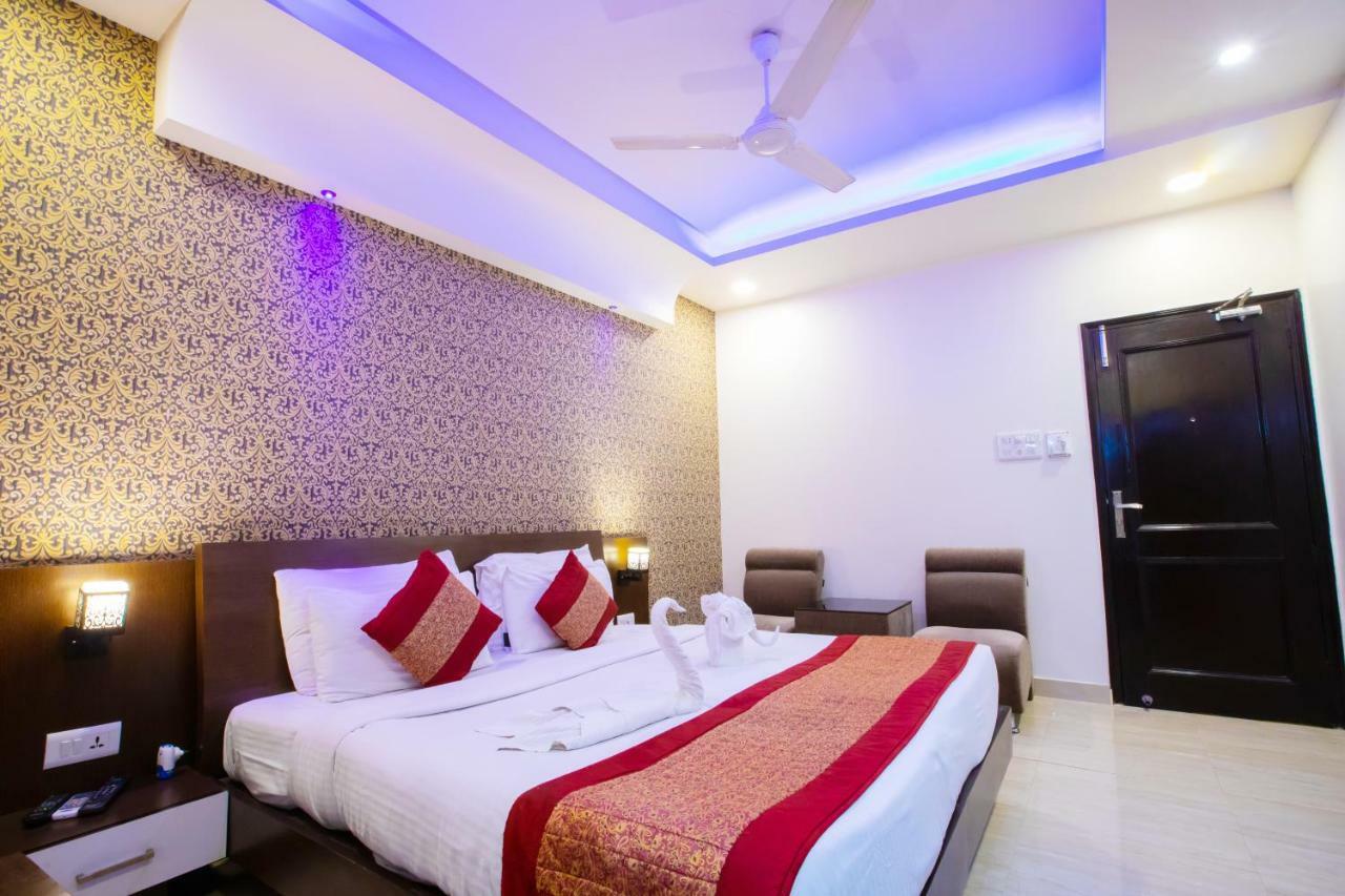 Hotel Surya International Дели Экстерьер фото