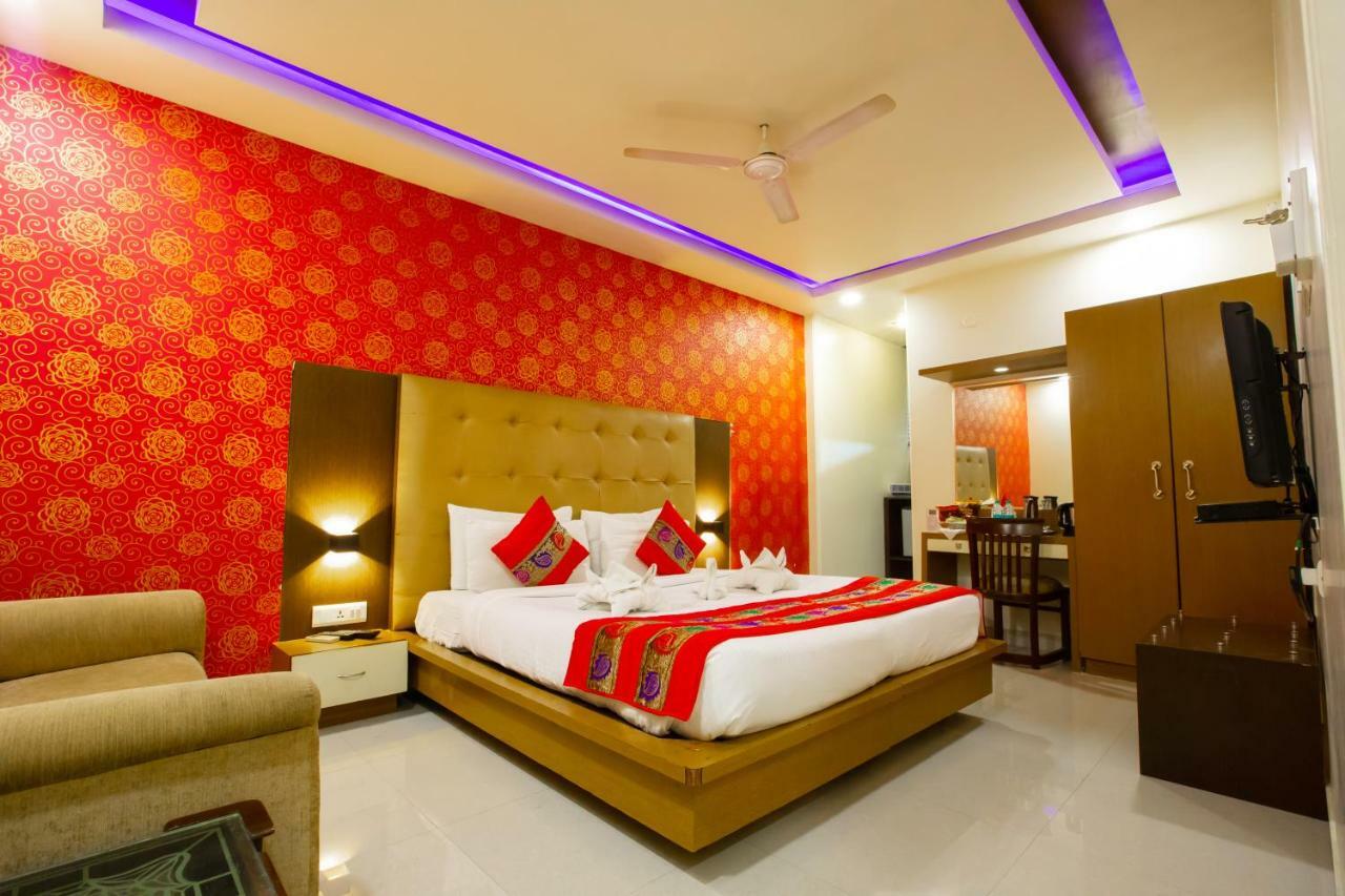 Hotel Surya International Дели Экстерьер фото